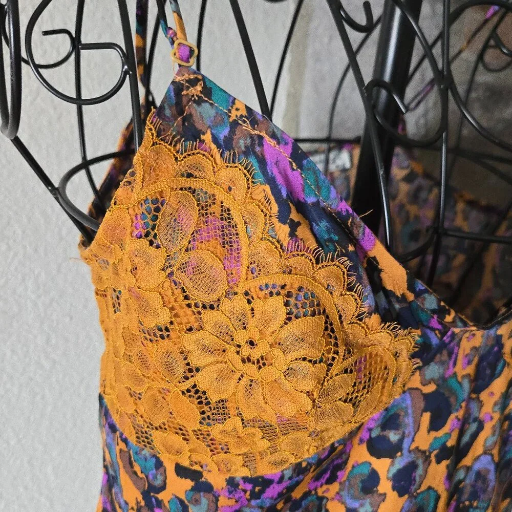 Free People Intimately Multi Color Lace Tank - Picture 4 of 9